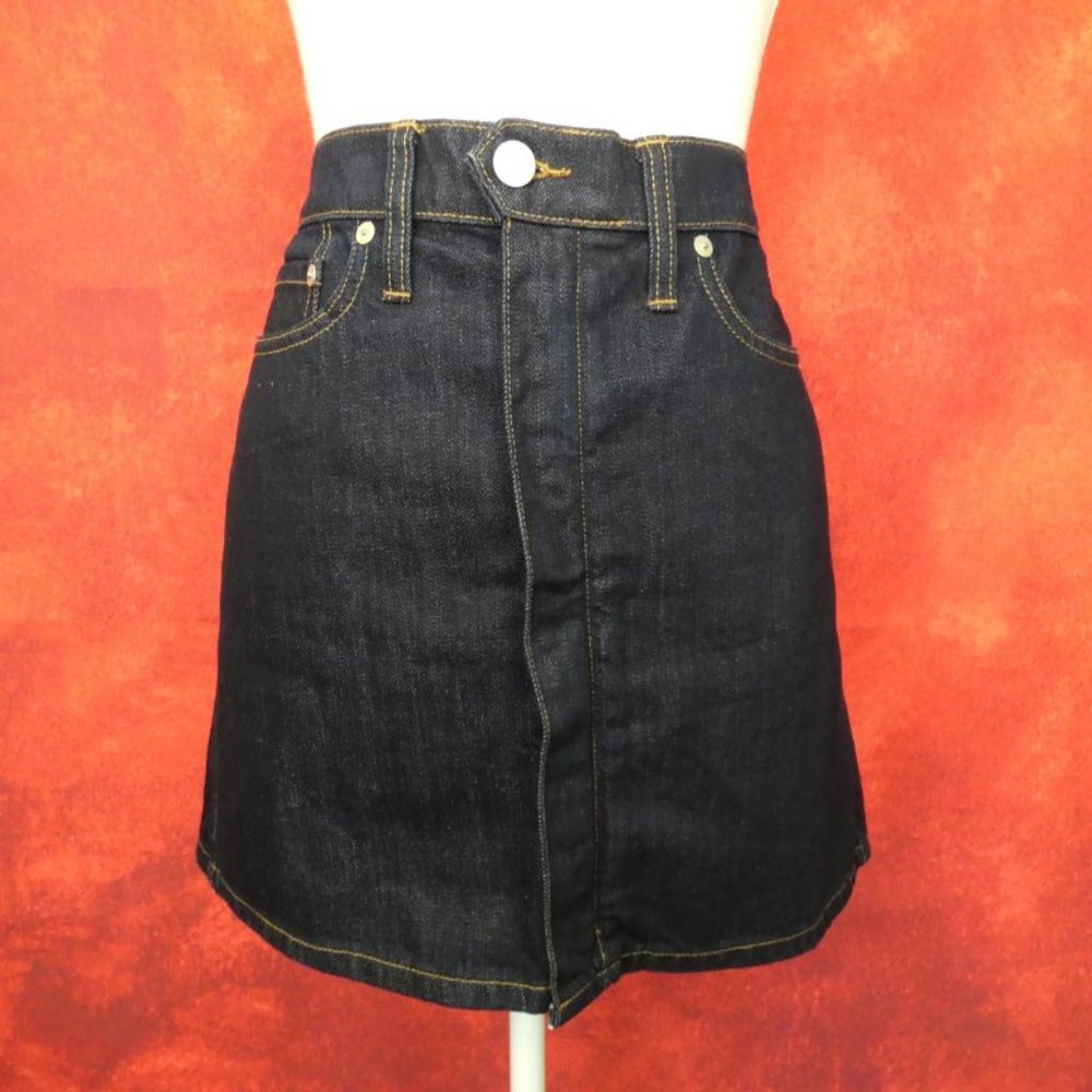 Madewell Blue Denim Skirt Size 28